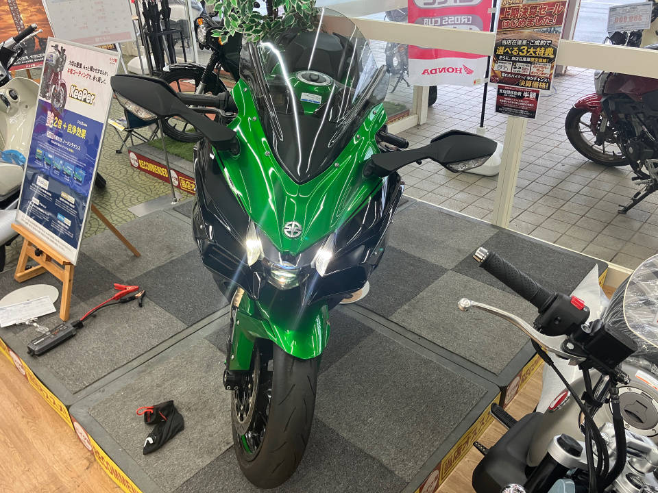Kawasaki NINJA H2 SX SE — фото 4