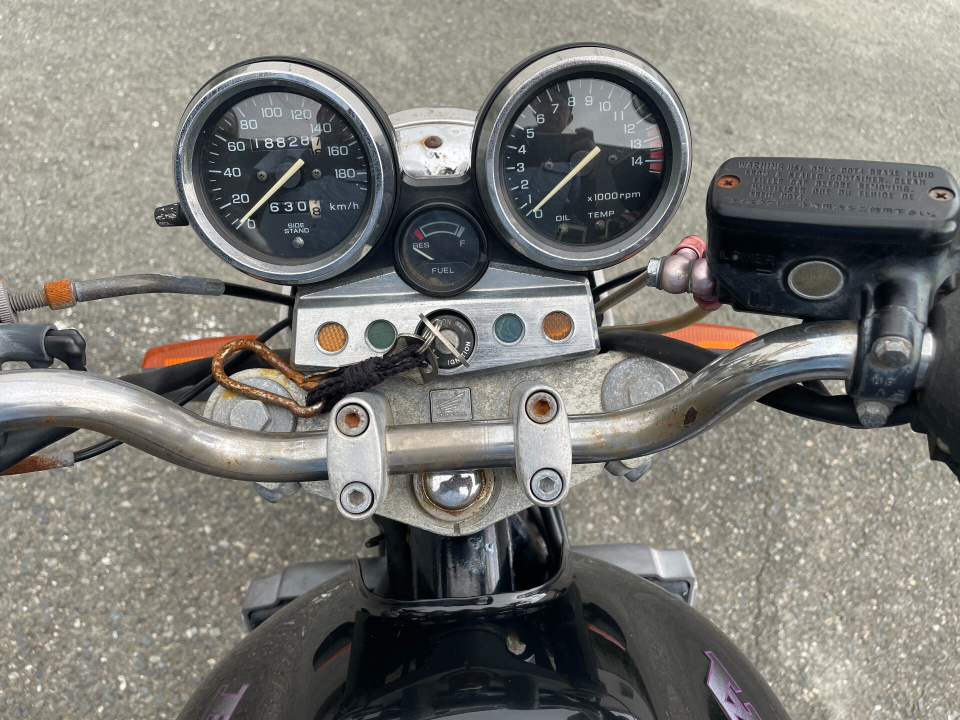 Honda CB400SF — фото 2