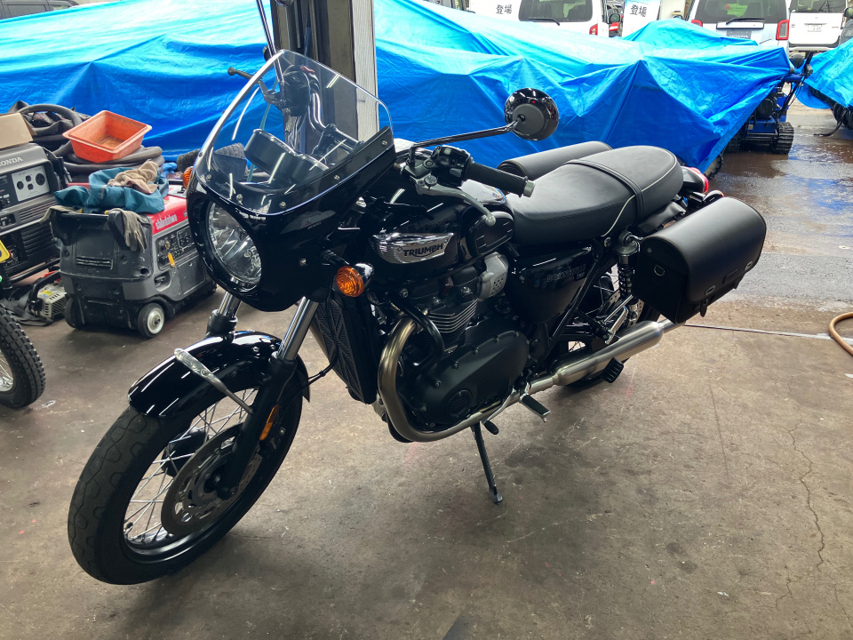 Triumph BONNEVILLE T100 — фото 2