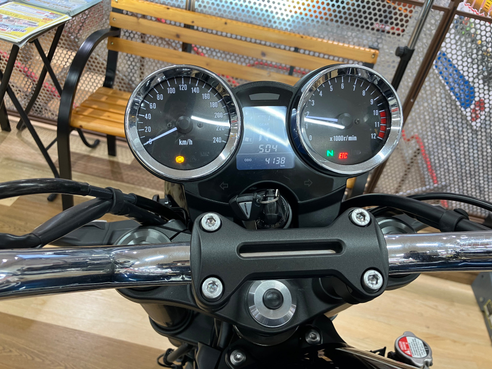 Kawasaki Z900RS — фото 3