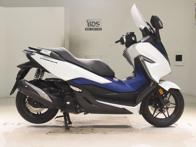 Honda FORZA