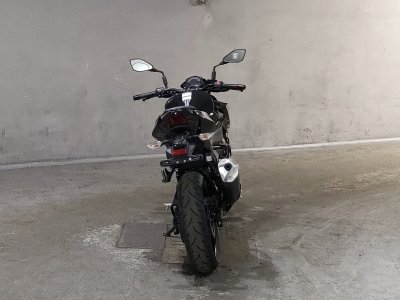 Kawasaki Z400 — фото 4