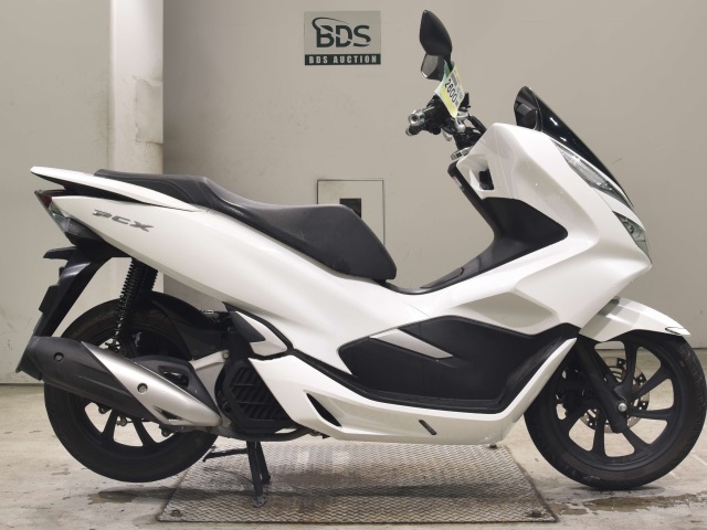 Honda PCX125-3
