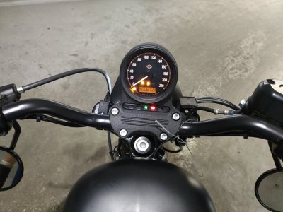 HD SPORTSTER IRON XL883N — фото 5