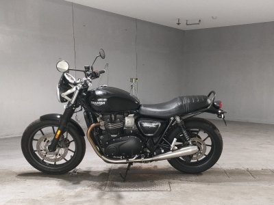 Triumph STREET TWIN 900 — фото 2