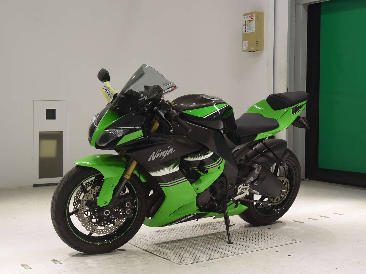 2612] Kawasaki NINJA ZX-10R - ZXT00E-009804