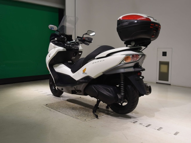 Honda FORZA Z — фото 6