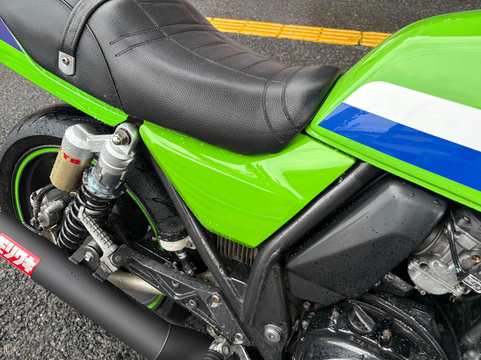 Kawasaki ZRX400 — фото 16