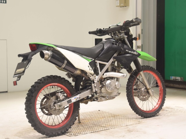 Kawasaki KLX125 — фото 5