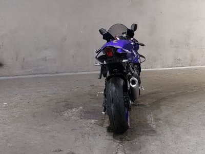 Yamaha YZF-R1 — фото 4