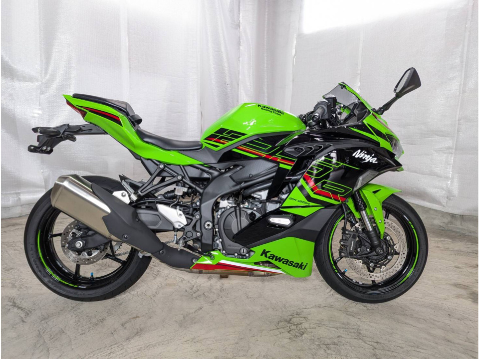 Kawasaki NINJA ZX-25R KRT — фото 2