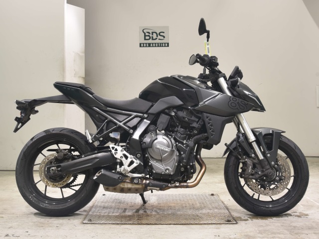 Suzuki GSX-8S