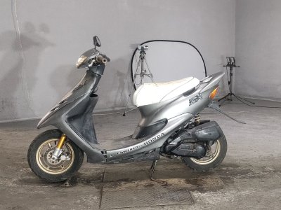 Honda DIO ZX — фото 2