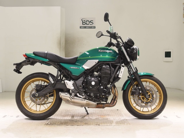 Kawasaki Z650RS