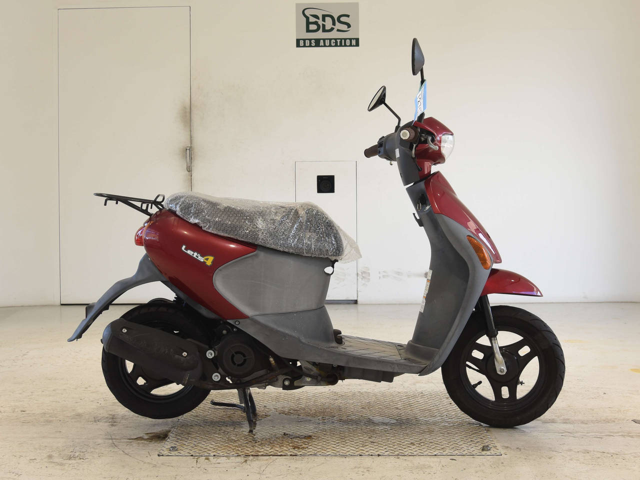 Suzuki LETS4