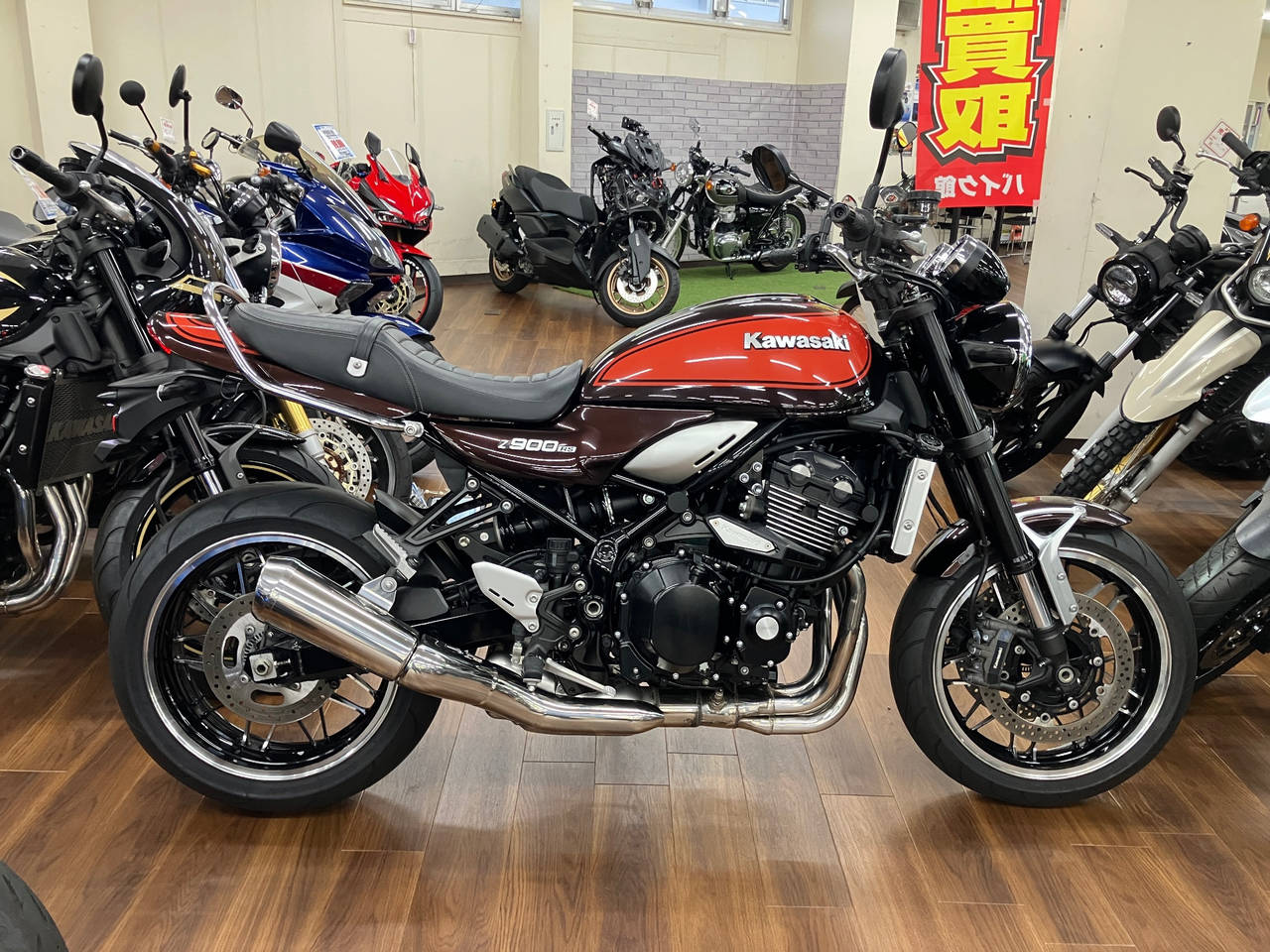 Kawasaki Z900RS