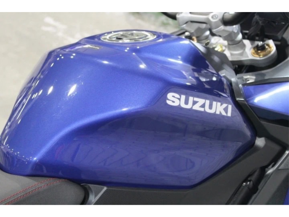 Suzuki GSX-S1000 GT — фото 4
