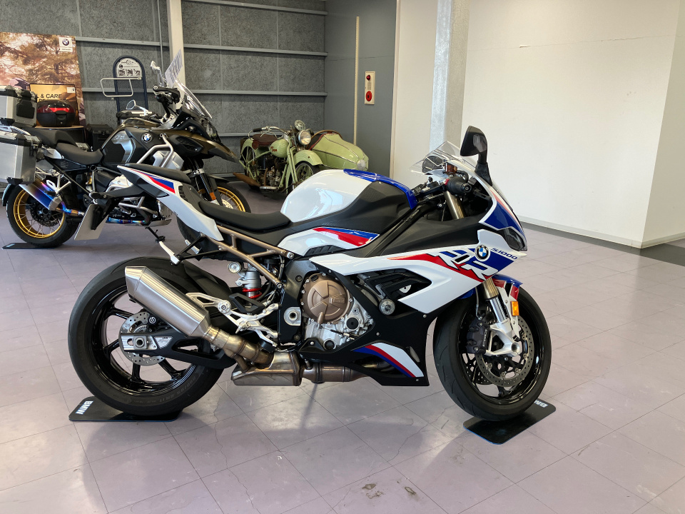 BMW S1000RR