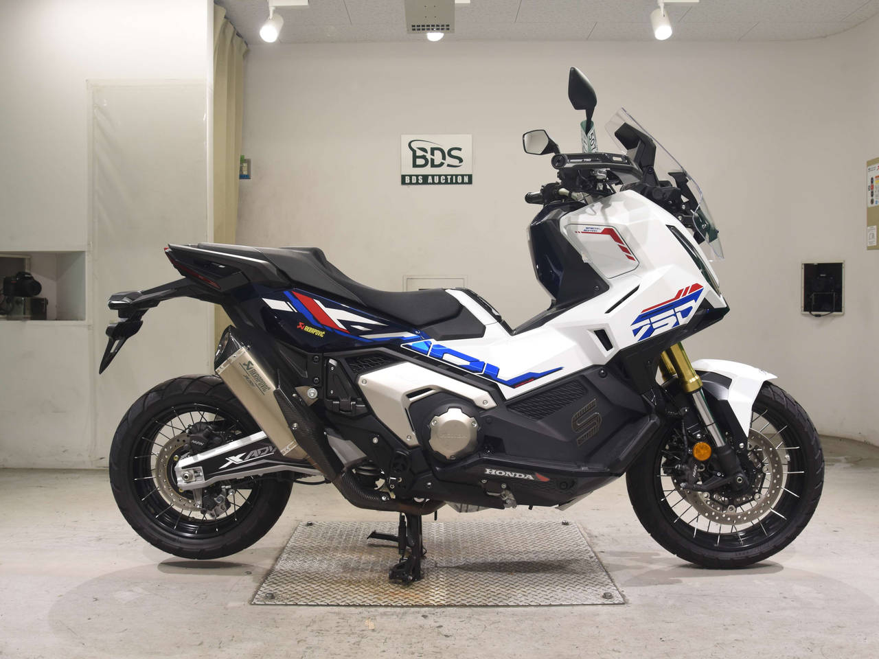 Honda X-ADV750