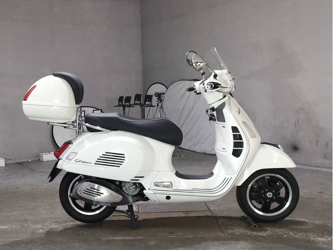 Vespa GTS300 SUPER