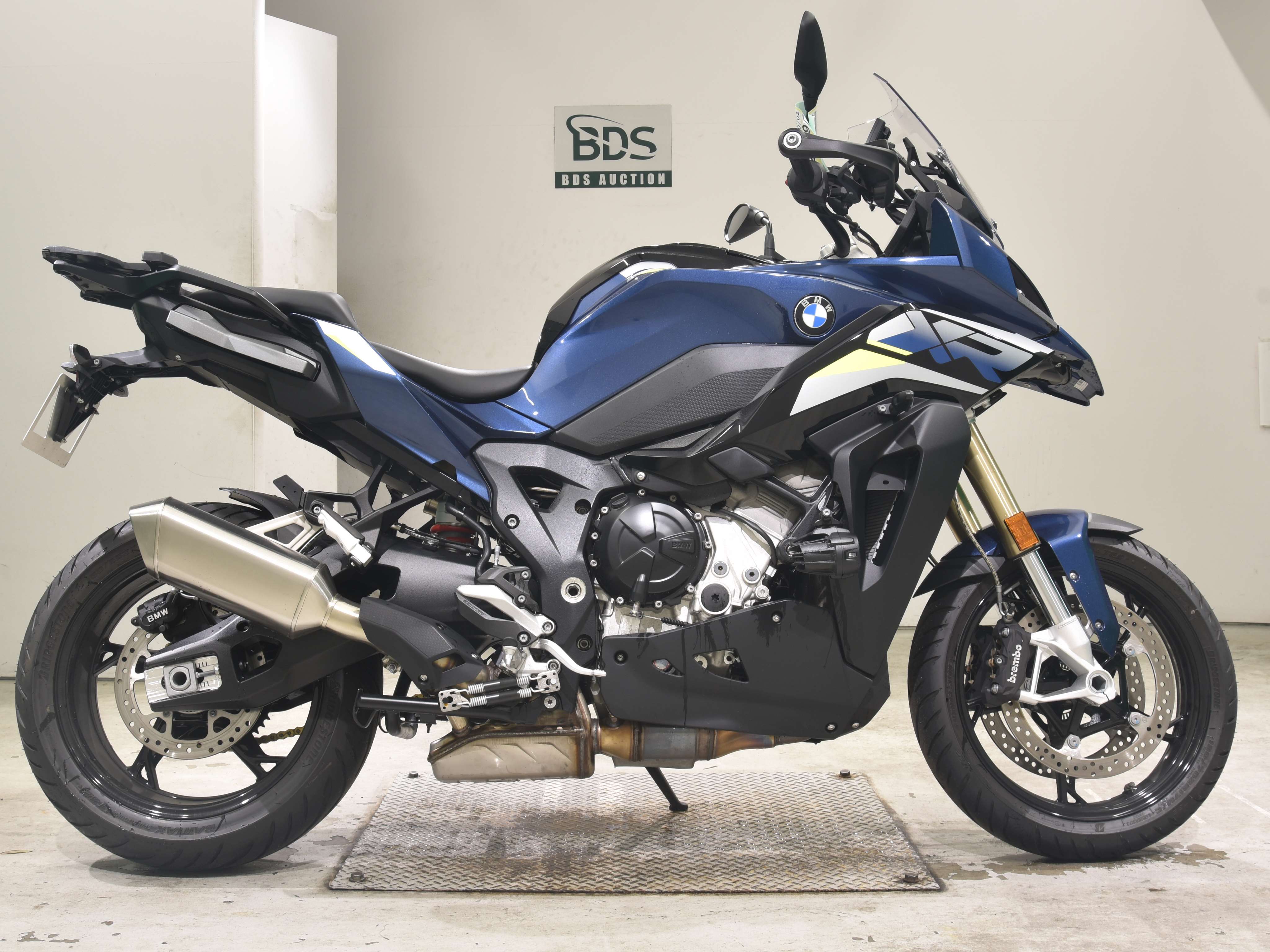 BMW S1000XR