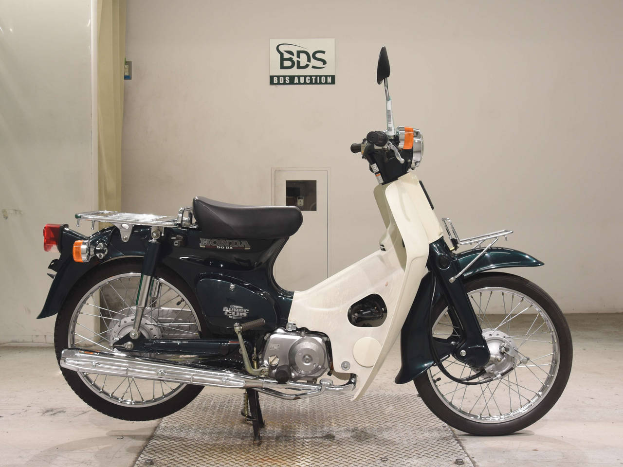 Honda C50