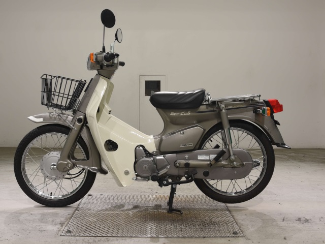 Honda C90-E — фото 2