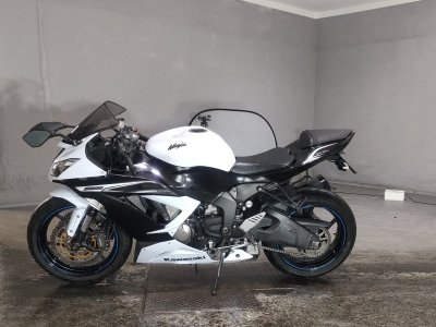 Kawasaki ZX-6R — фото 2