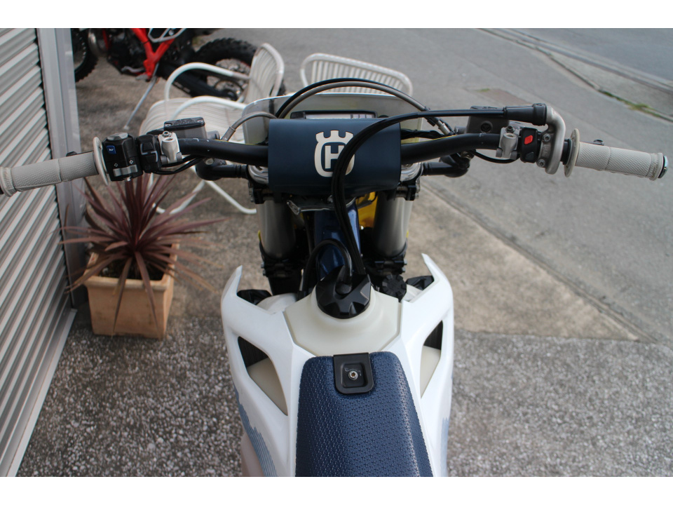 Husqvarna FE250 — фото 12