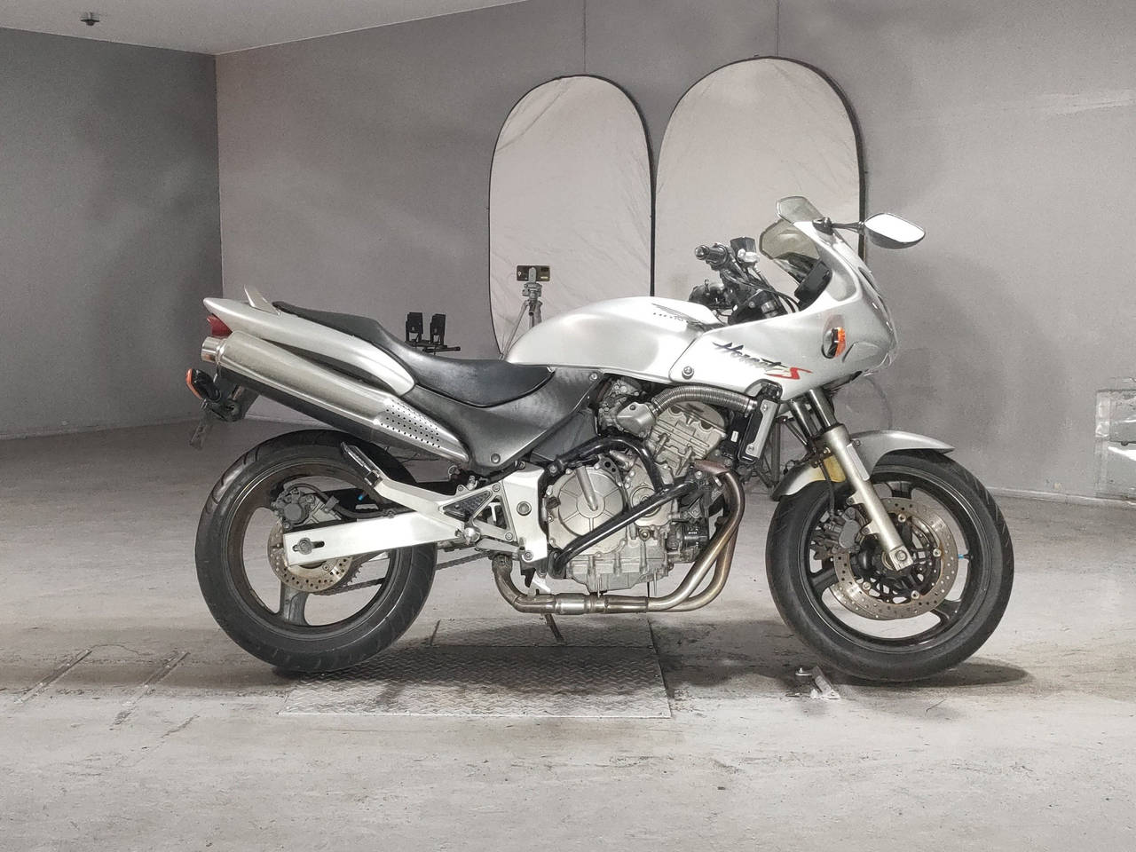 Honda HORNET 600, zdjęcie 1
