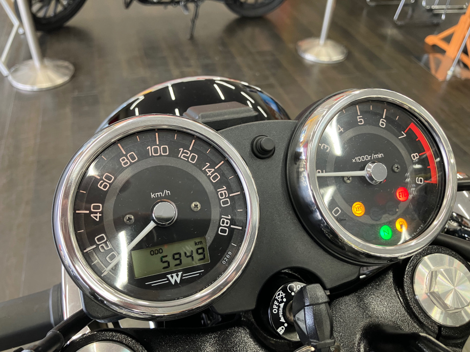 Kawasaki W800 — фото 3