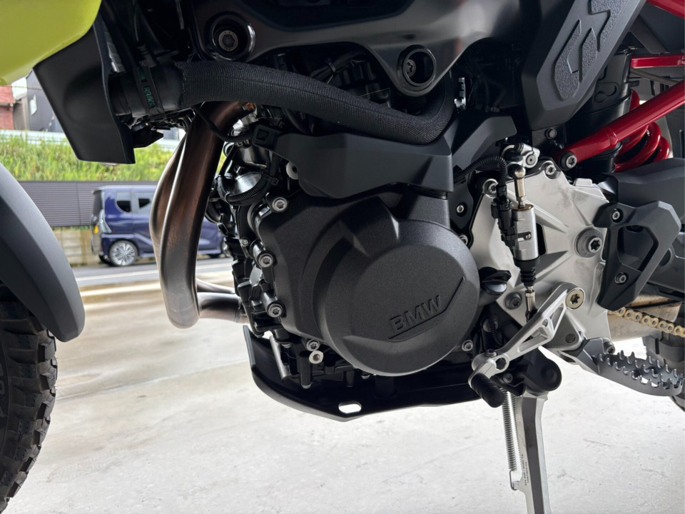 BMW F900GS — фото 8