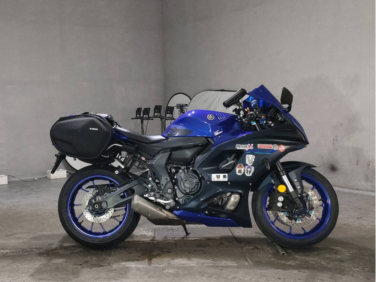 Yamaha YZF-R7