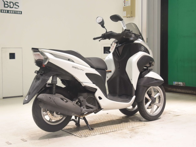 Yamaha TRICITY MW125 — фото 5