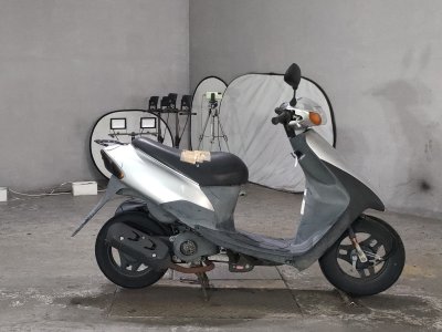 Suzuki LETS2