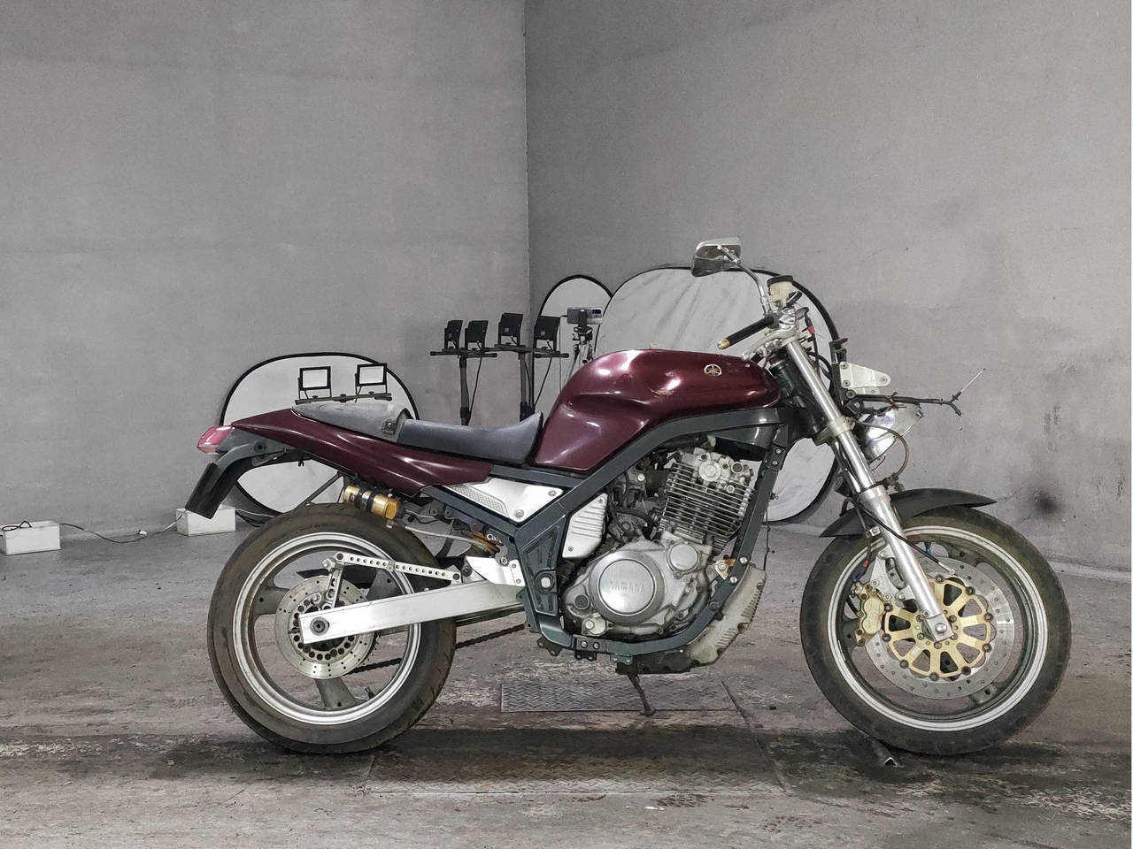 Yamaha SRX400