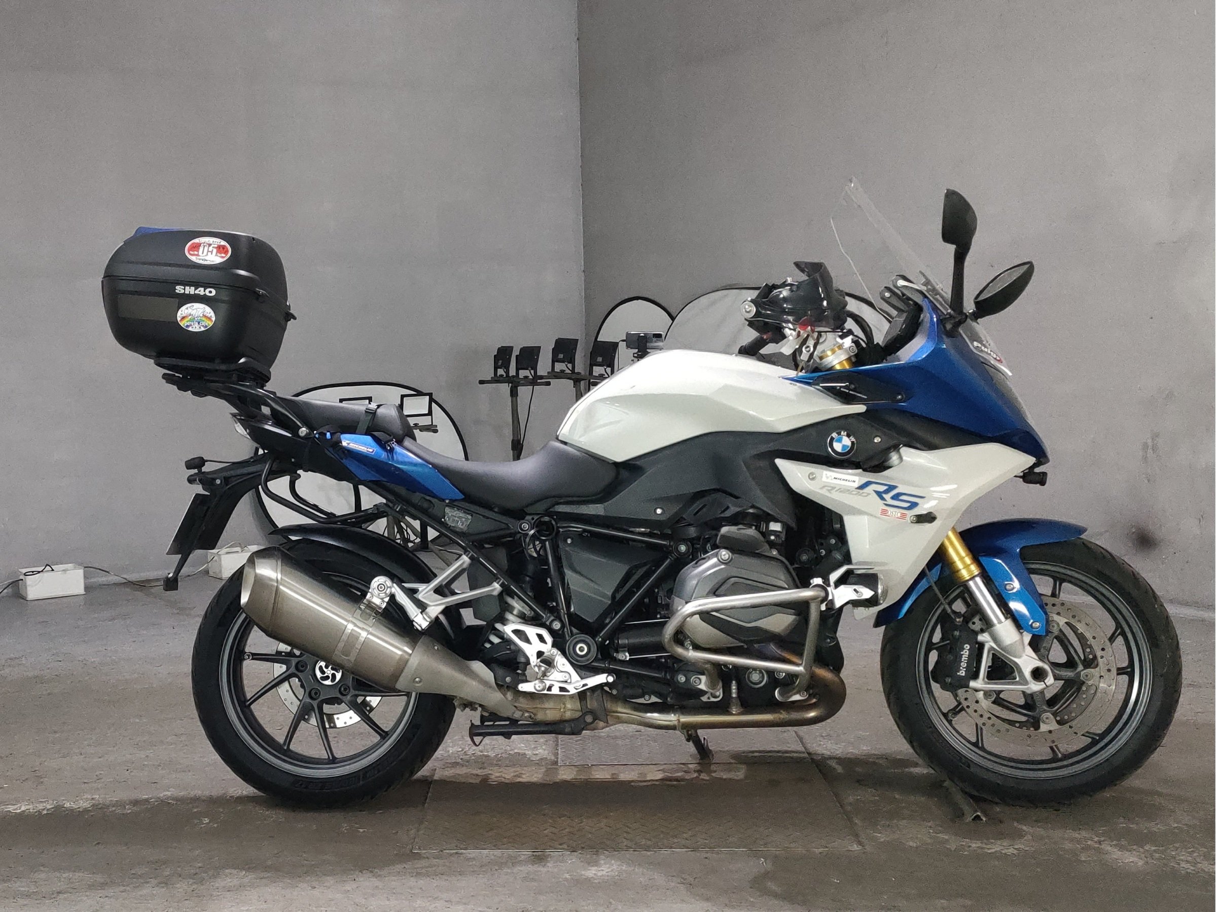 BMW R1200RS