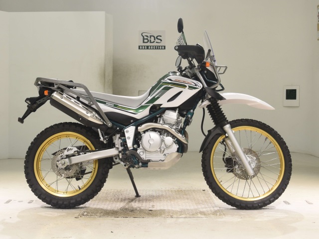 Yamaha SEROW XT250