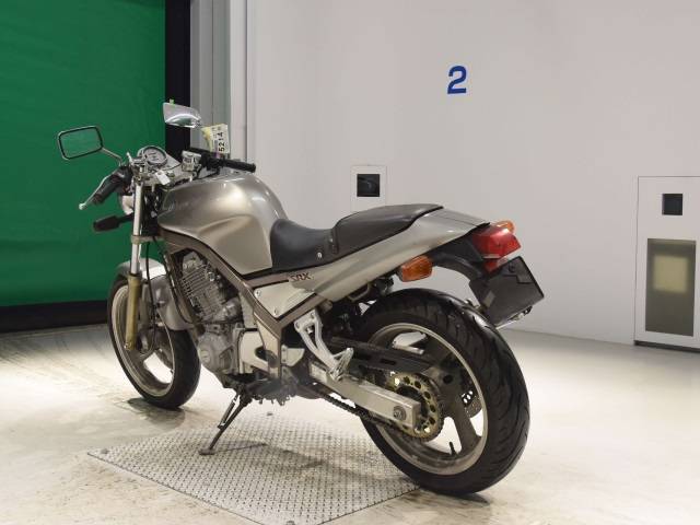 5214] Yamaha SRX400 - 3VN-064650