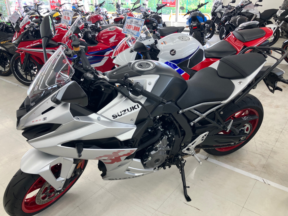 Suzuki GSX-8R — фото 4