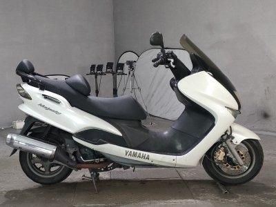 Yamaha MAJESTY125