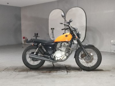 Suzuki GLASSTRACKER