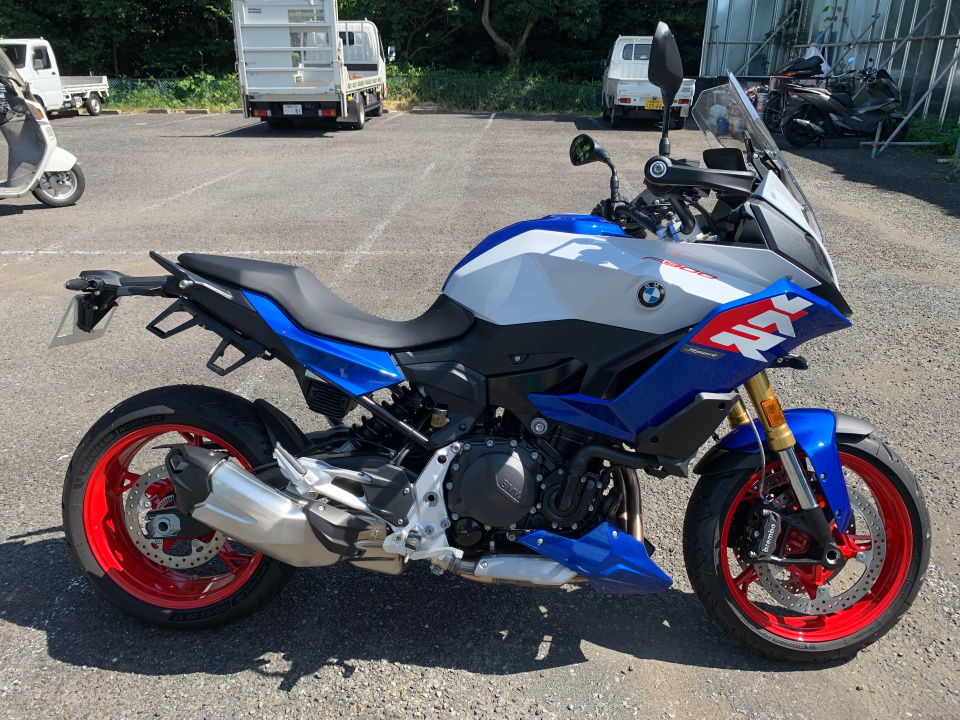 BMW F900XR STD