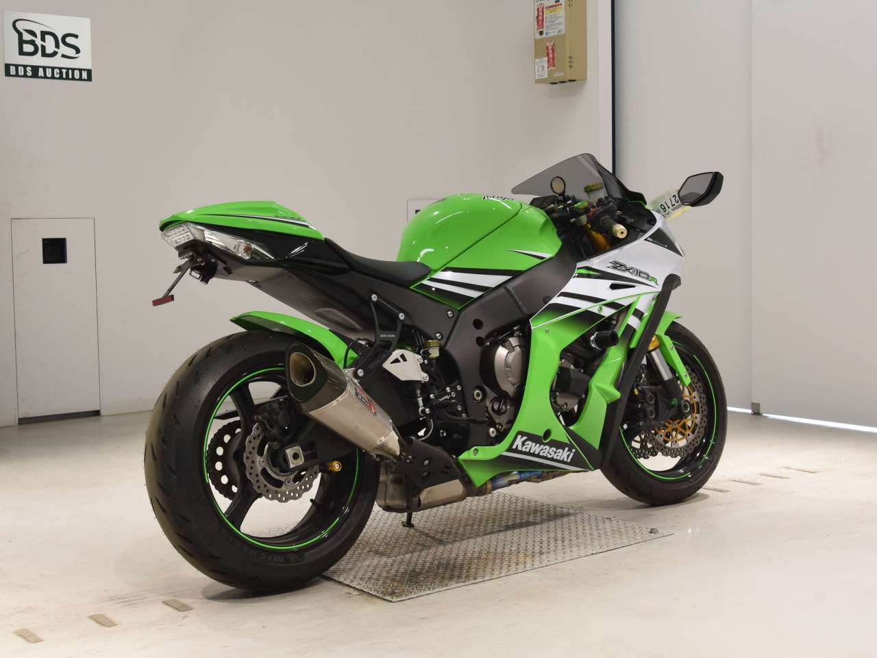 2716] Kawasaki NINJA ZX-10R - JKAZXT00JJA024360