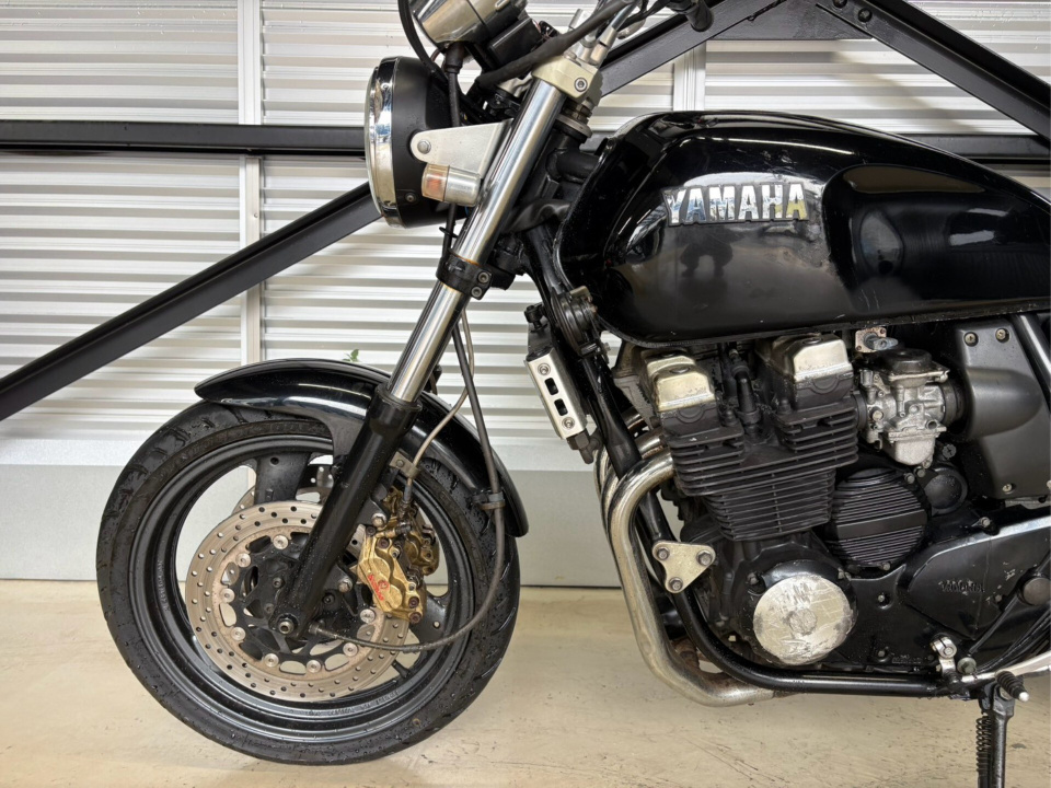 Yamaha XJR400 — фото 8