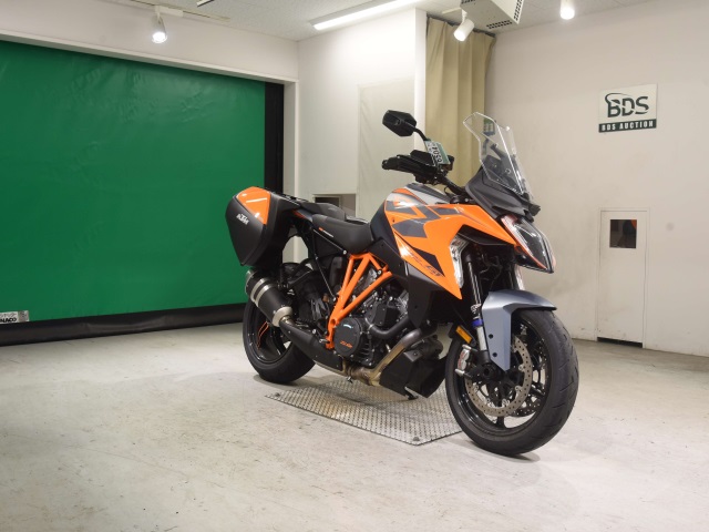 KTM 1290 SUPERDUKE GT — фото 3