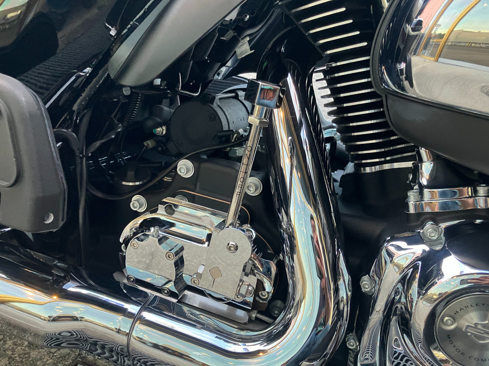 HD ELECTRA GLIDE FLHTK1690 — фото 26