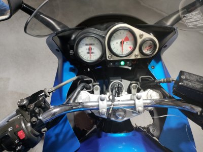 Kawasaki ZR-7S — фото 5