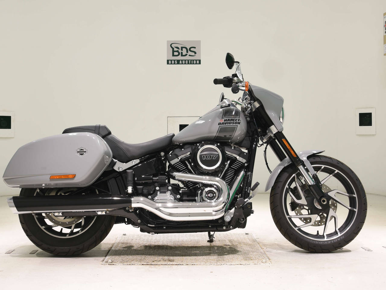 HD SPORT GLIDE FLSB1750, right