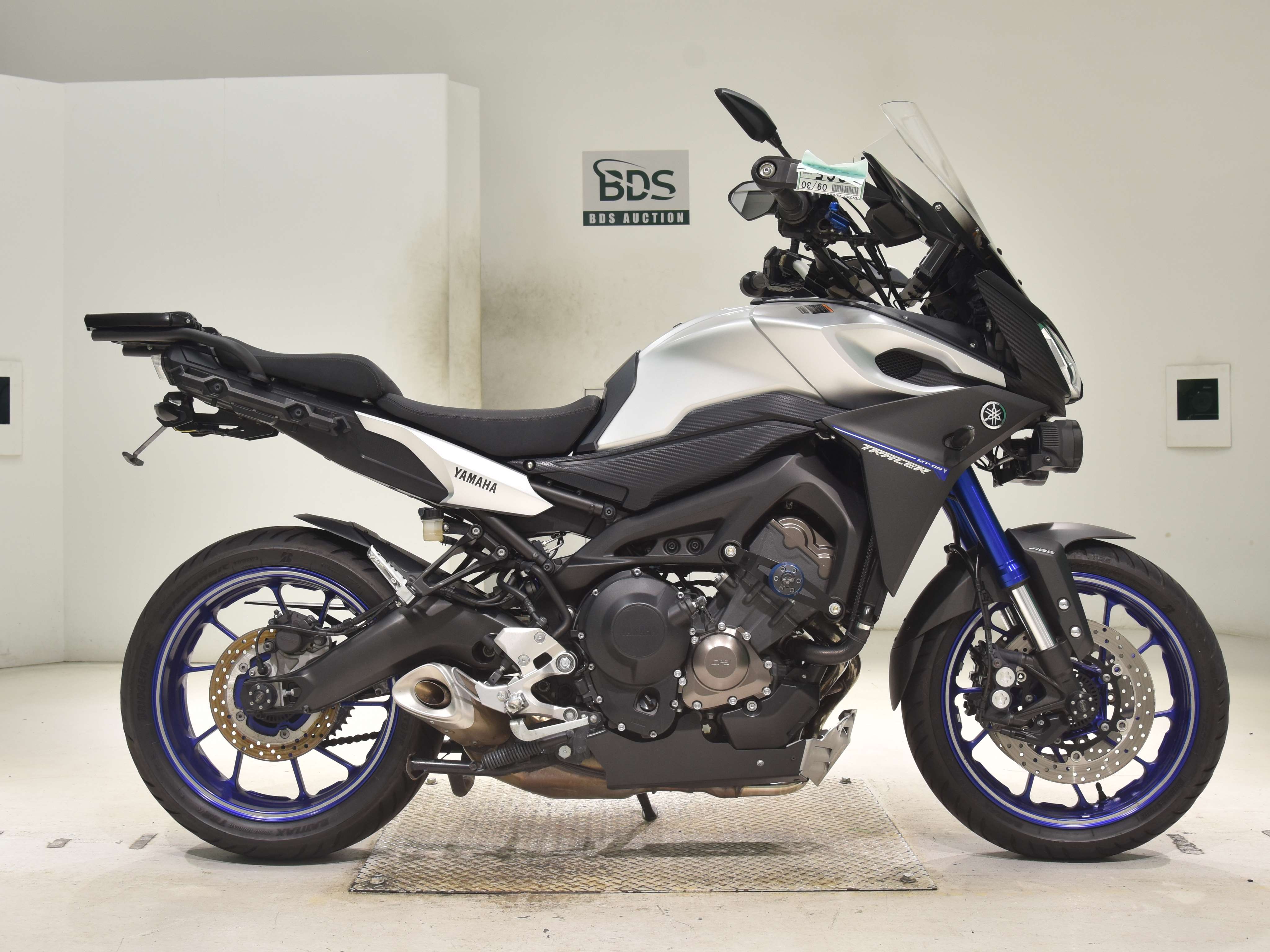 Yamaha MT-09 TRACER